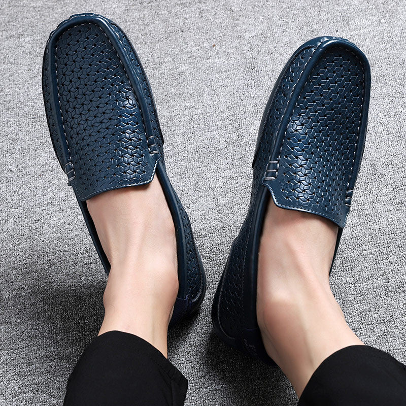 2025 Summer Shoes British Cowhide Beanie Shoes Genuine Leather Soft Surface Breathable Casual Shoes Cut Out Casual Men's Leather Shoes