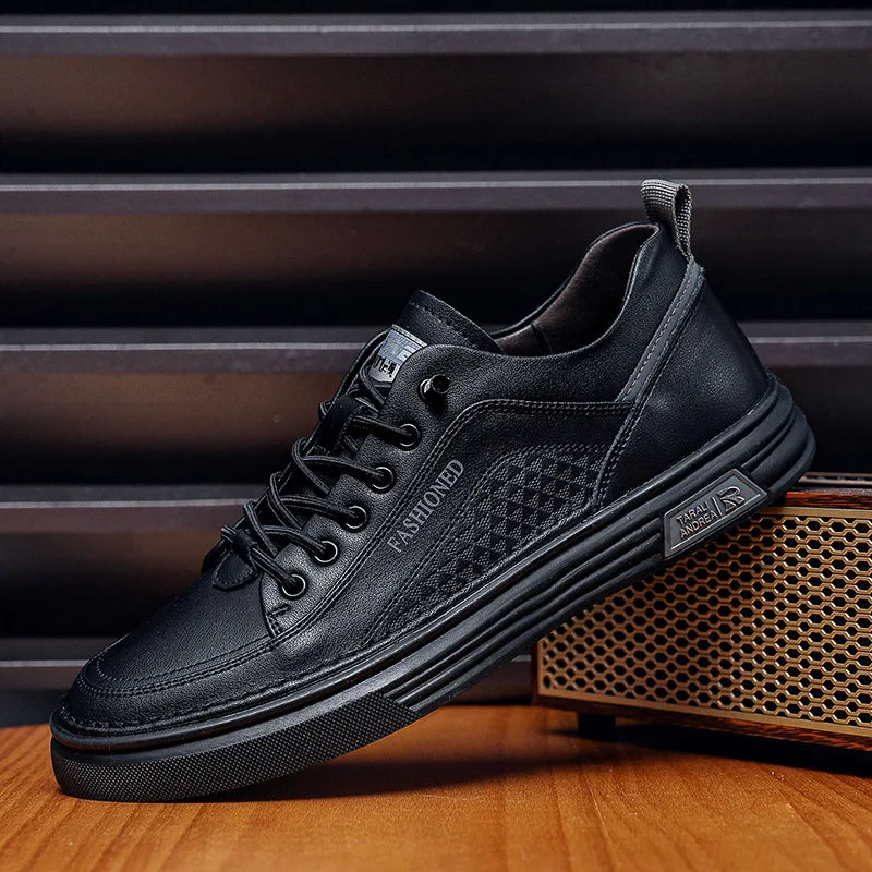 Men's New Fashion White Thin Board Shoes Casual Breathable Walking Style Shoes