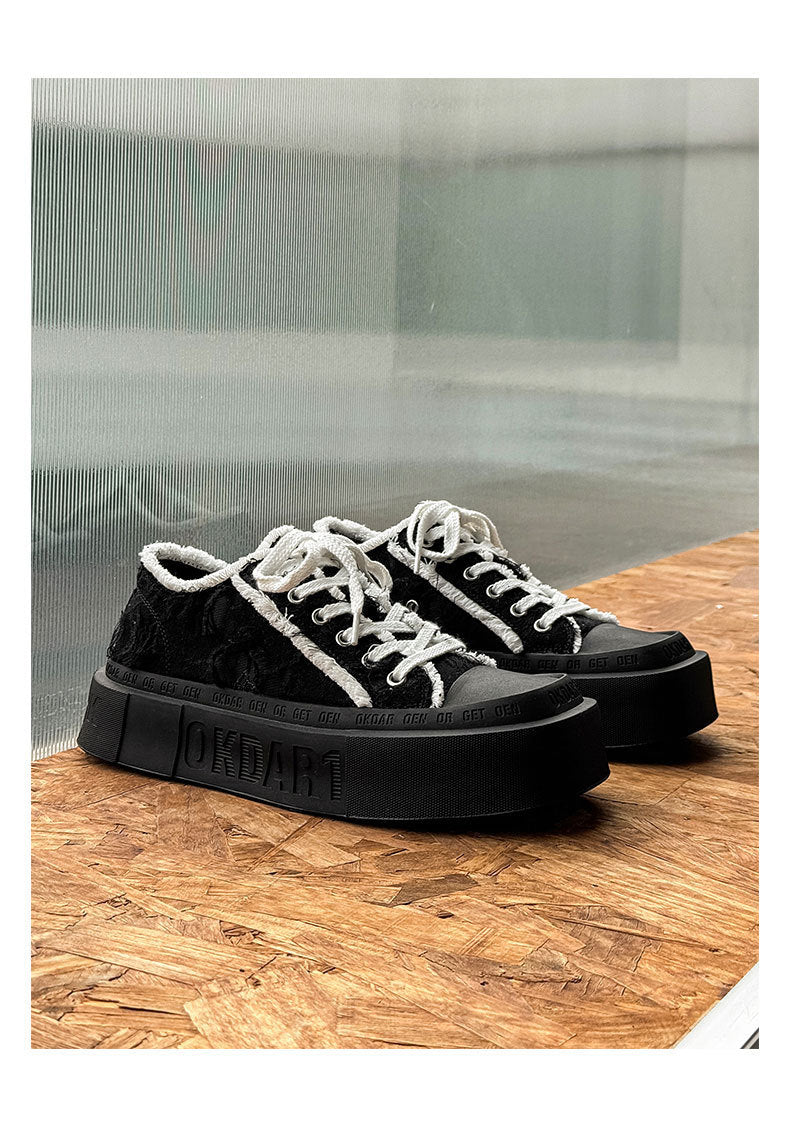 Tenis Blancos Estilo Coreano con Agujetas