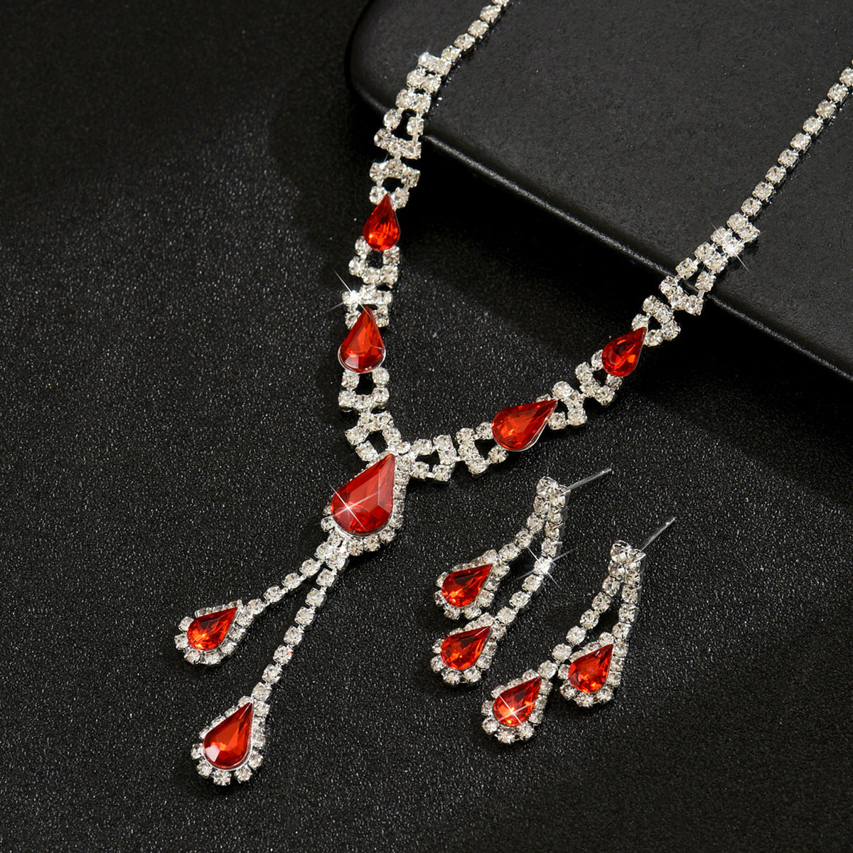 Cross-Border Jewelry Set Red Necklace Earrings Two-Piece Wedding Dress Accessories European and American Elegant Suit for Women
