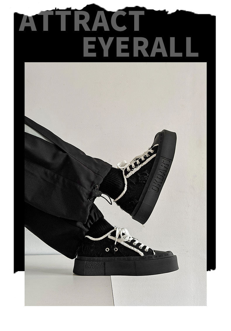 Tenis Blancos Estilo Coreano con Agujetas