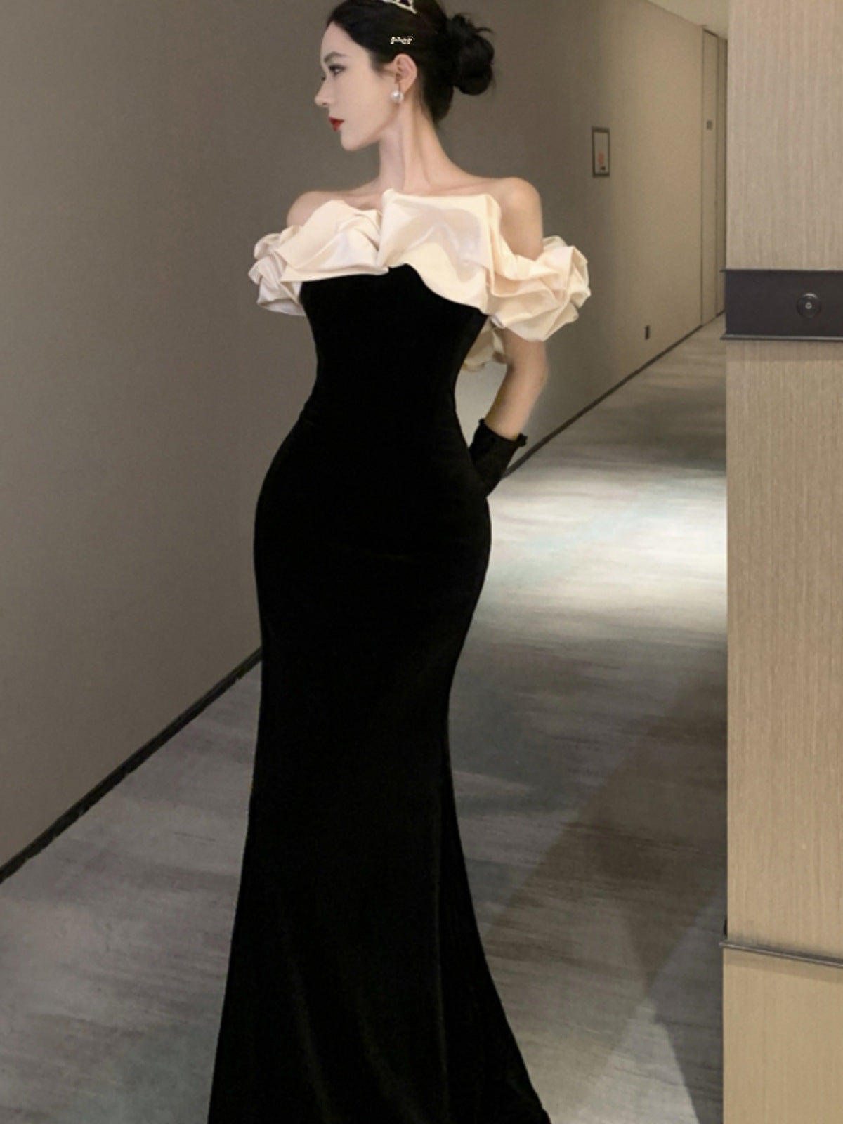 French Velvet Black Evening Dress One-Shoulder Annual Meeting Elegant Slimming Look Celebrity Host Fishtail Long Dress