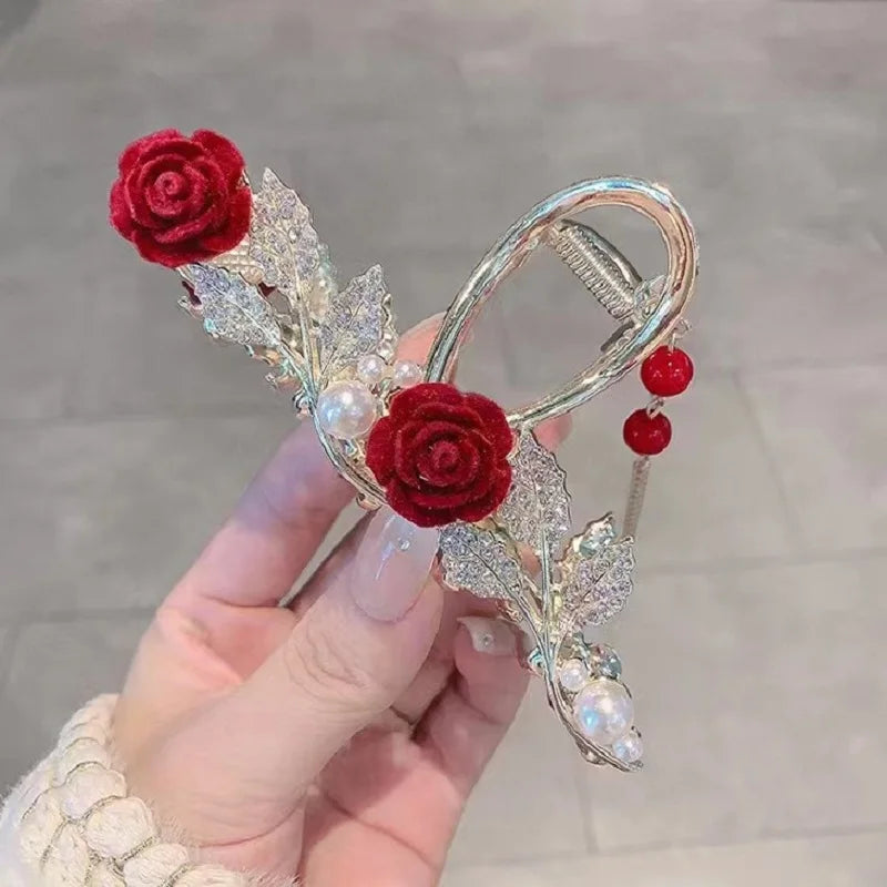 Fashion Rose Tassel Hair Claws Women Shiny Crystal Hair Clip for Girls Exquisite Elegance Headdress Hair Accessoires Korean